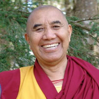 Khen_Rinpoche_LowResWeb_Courtesy_BodhiMind_Center